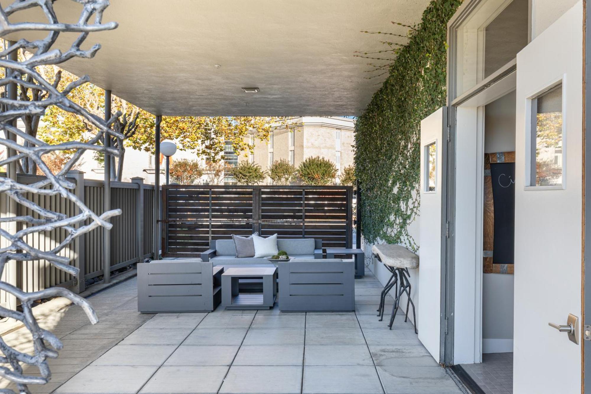 R Inn Napa Exterior photo