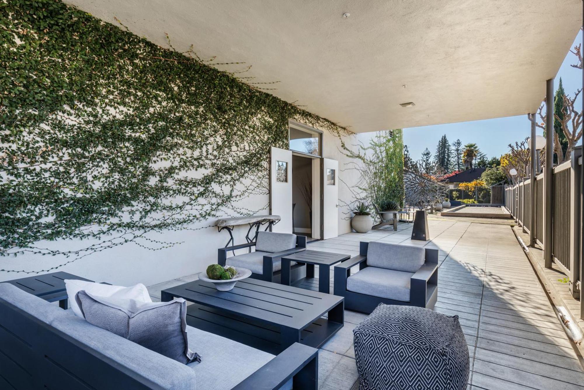 R Inn Napa Exterior photo