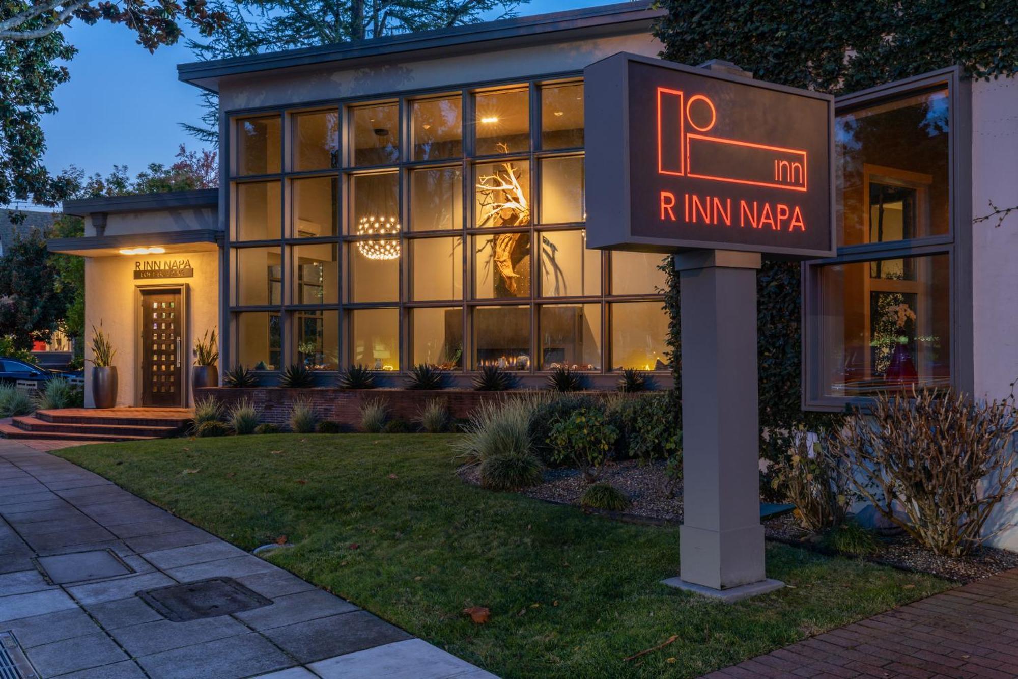 R Inn Napa Exterior photo